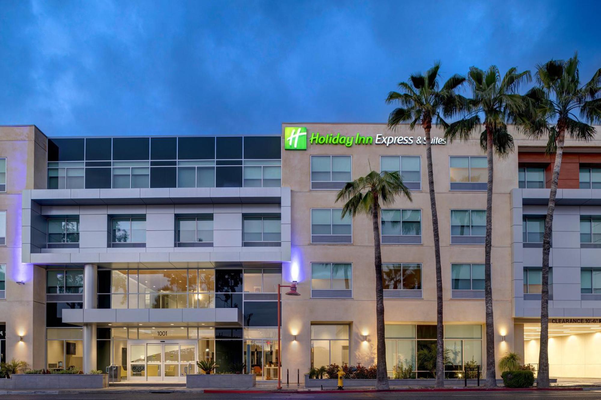 Holiday Inn Express & Suites - Glendale Downtown Exterior foto